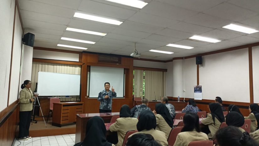 Seminar Proposal Penelitian Tesis Mahasiswa Pascasarjana Angkatan