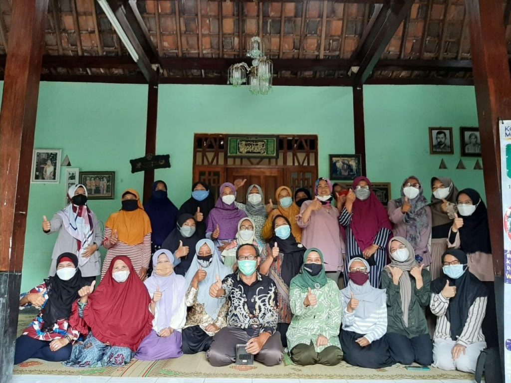 Program PkM-MBKM 2021 Fakultas Biologi UGM: Sehat Di Waktu Pandemi ...