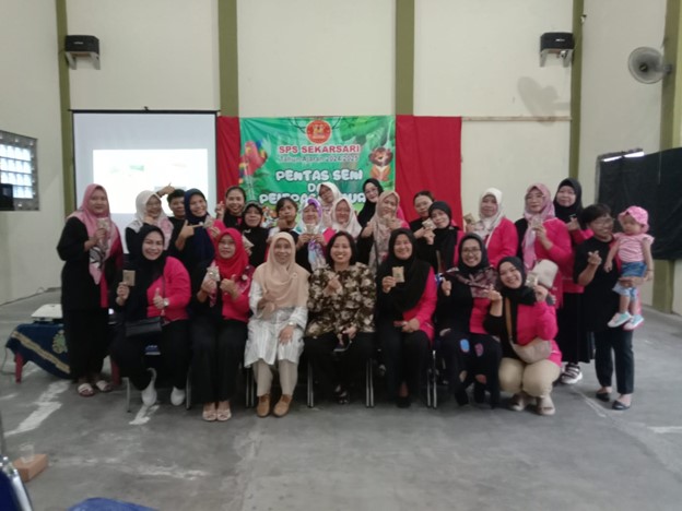 Inovasi Pengendalian Nyamuk: Pendekatan Biologi dan Minyak Atsiri untuk Lingkungan Sehat di Dusun Belimbing Sari