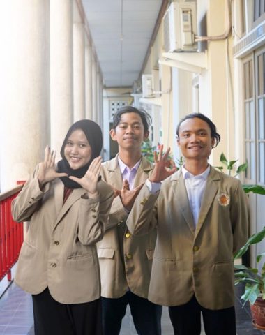 Angkat Inovasi Pipa Air Sehat, Mahasiswa Biologi Raih Juara 3 Kompetisi Esai Nasional