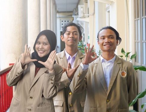 Angkat Inovasi Pipa Air Sehat, Mahasiswa Biologi Raih Juara 3 Kompetisi Esai Nasional