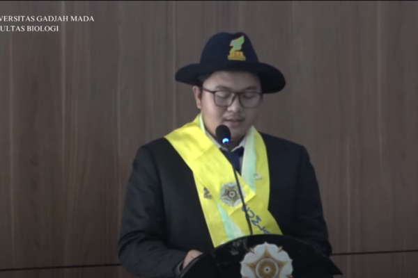 Wisuda pkkh 2025 5