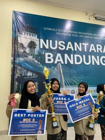 Soroti Kasus Lingkungan Terkontaminasi Mikroplastik melalui Dual-System Biosensor dan Bioremoval, Mahasiswa UGM Borong Juara 1, Gold Medal, dan Best Poster di NCC 2026