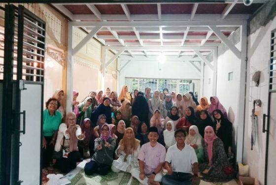 Edukasi dan Sosialisasi Penyakit Tular Vektor bagi anggota PKK RW22 Kelurahan Prenggan Kotagede Yogyakarta