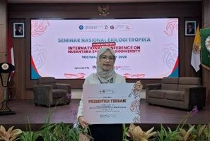 Raih Best Presenter Seminar Nasional Biologi Tropika (SNBT) 2026, Mahasiswi Biologi Universitas Gadjah Mada Soroti Permasalahan Budidaya Cabai Lokal Indonesia