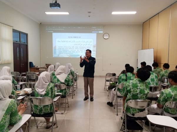 SMA Al Azhar 4 2026 4