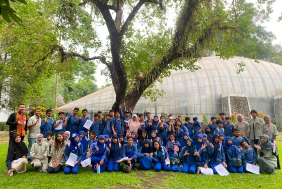 Outing Class SDN Deresan Yogyakarta di Fakultas Biologi UGM: Menjadi Little Scientist dan Mengenal Dunia Biologi Lebih Dekat
