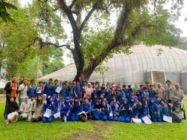Outing Class SDN Deresan Yogyakarta di Fakultas Biologi UGM: Menjadi Little Scientist dan Mengenal Dunia Biologi Lebih Dekat