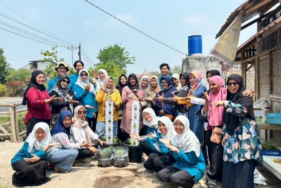 Tim Pengabdian kepada Masyarakat Fakultas Biologi UGM Mendampingi KWT Lestari dalam Penguatan Ketahanan Pangan