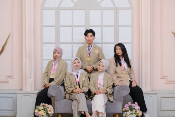 Kolaborasi Lintas Disiplin Mahasiswa UGM Raih Gold Medal TISIIF 2026 melalui Inovasi Smart e-Nose untuk Skrining Tuberkulosis