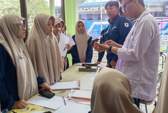 Museum Biologi UGM dan Laboratorium Struktur dan Perkembangan Hewan Dukung Pembelajaran Biologi Siswa SMA Muhammadiyah Al Kautsar Kartasura