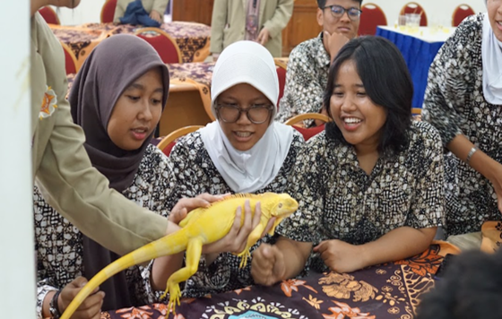 BioXplore BEM Biologi UGM Hadirkan Pengalaman Belajar Biologi Interaktif bagi Siswa SMAN 6 Yogyakarta